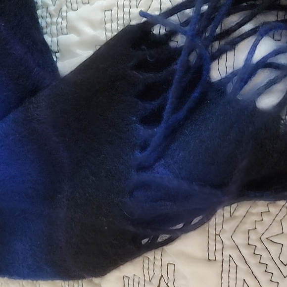 COMME CA MEN Blue and Black Plaid Scarf - Picture 4 of 8